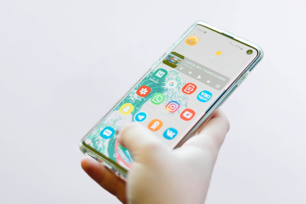 About play-store.net team testing apps